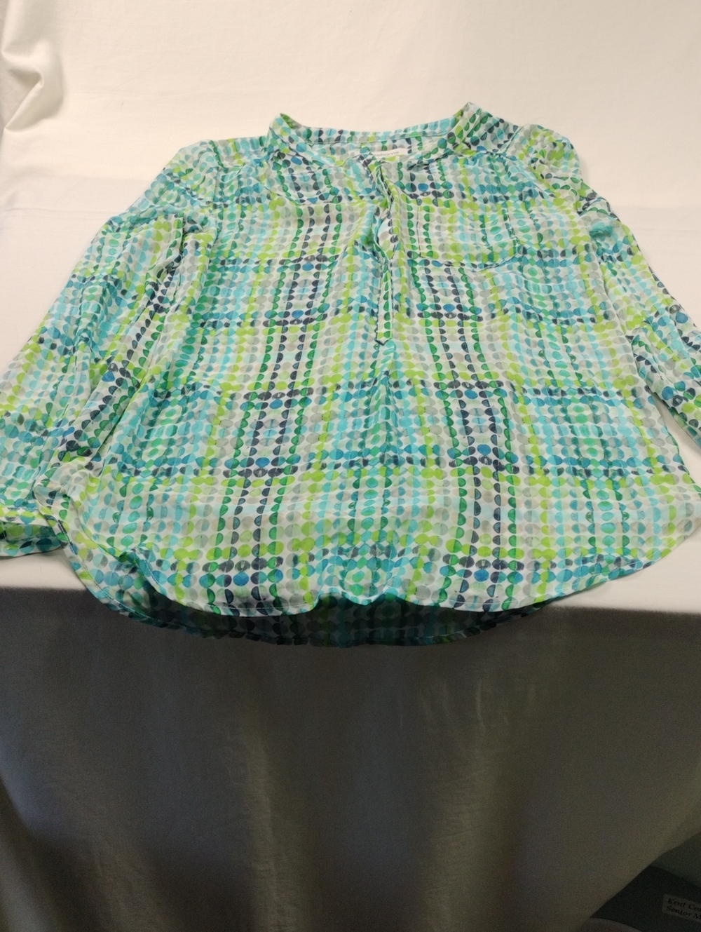 Liz Claiborne Women's  Green & Blue Patterned Long-Sleeve Top Size Small